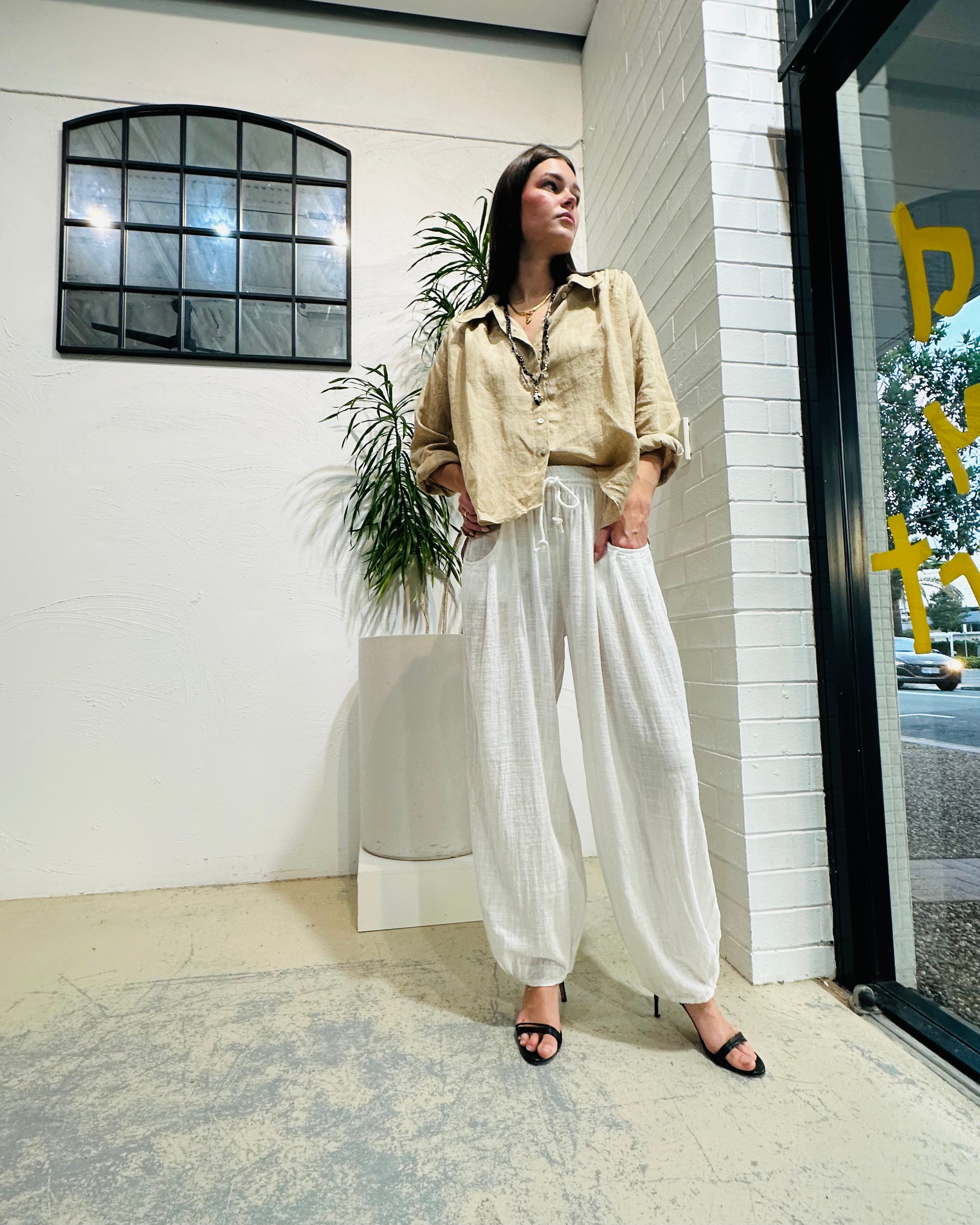 Geni Pant - Ivory
