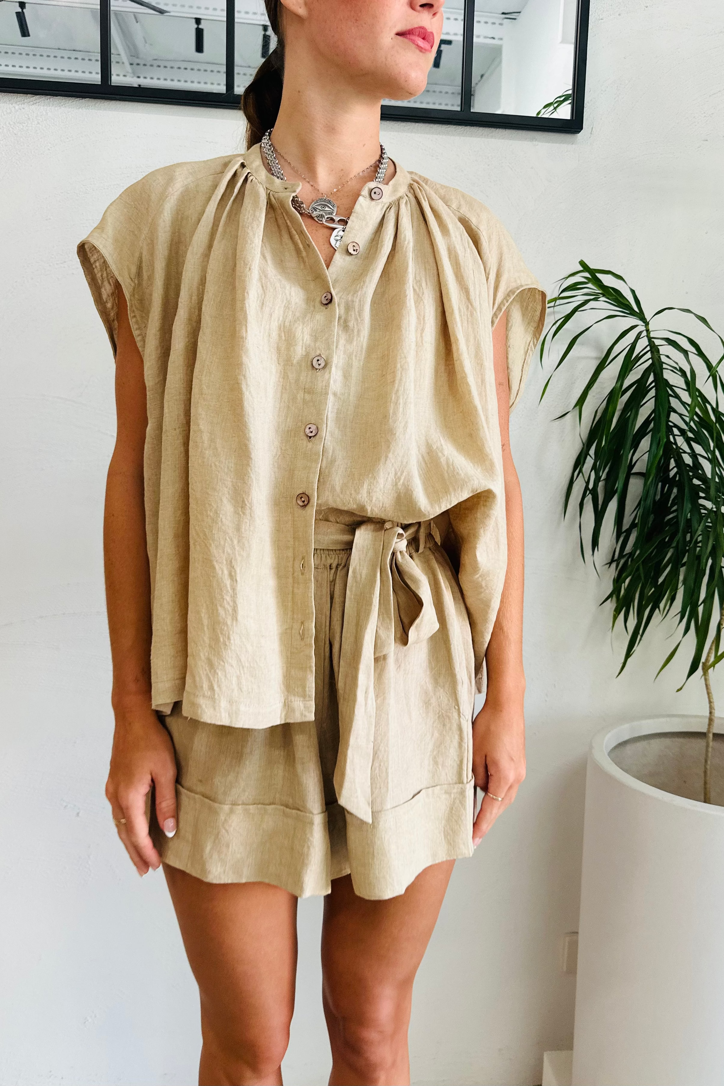 Birdie Linen Short