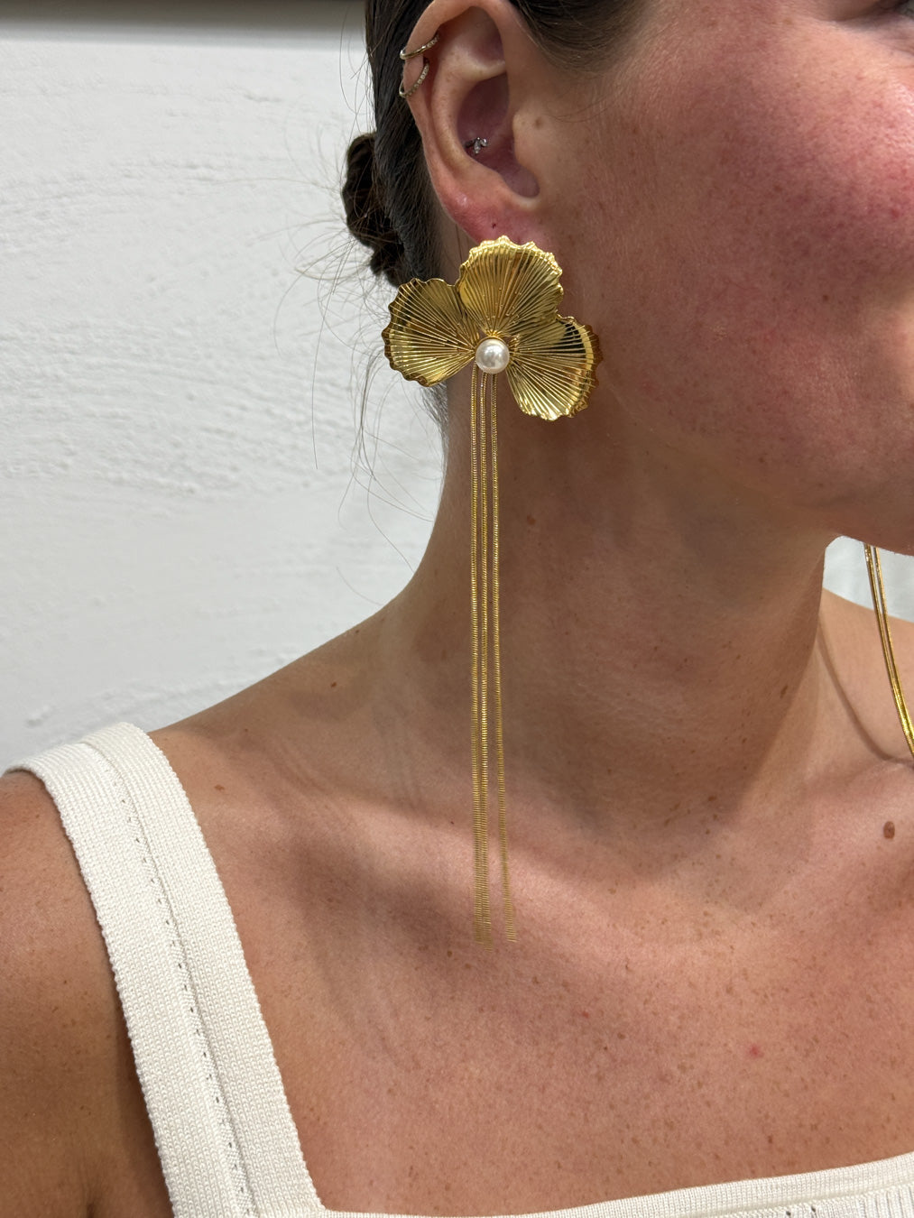 Lilly Drop Earrings