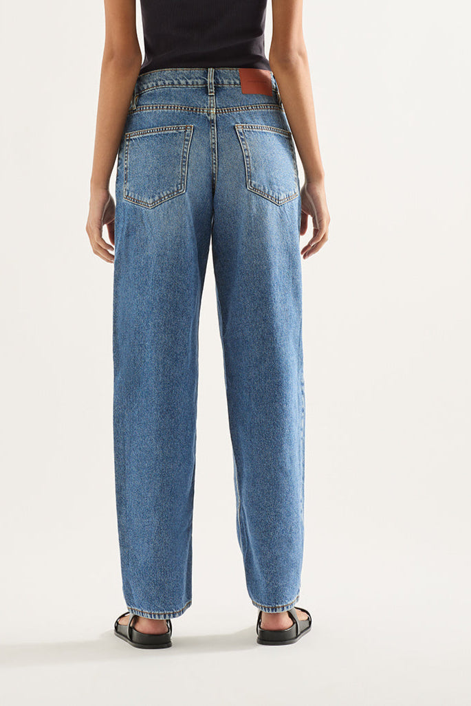 Avril Slouchy Wide Leg Jean