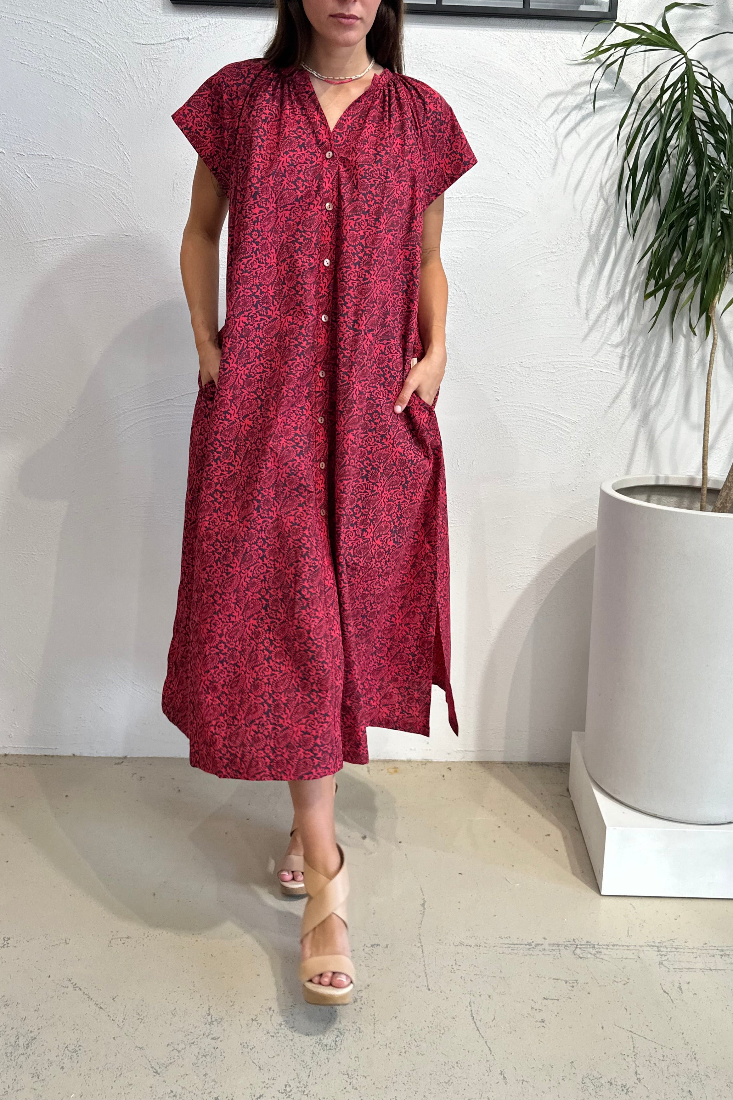 Red short sleeve Shadow Paisley Dress
