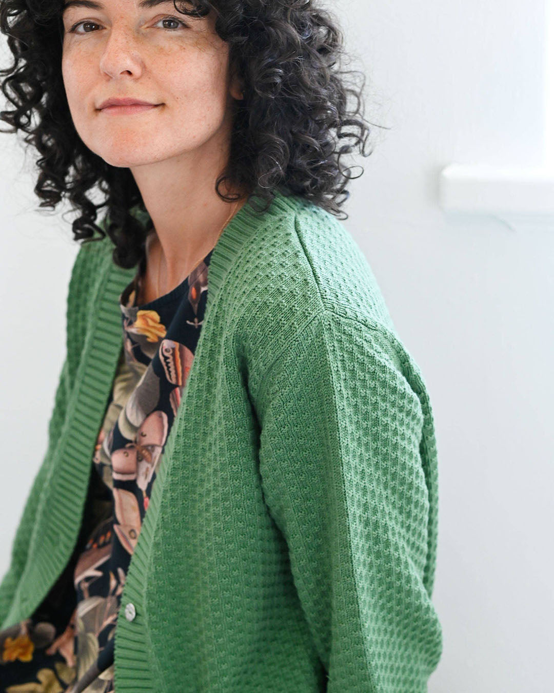 Emmy Cardigan - Comfrey Green